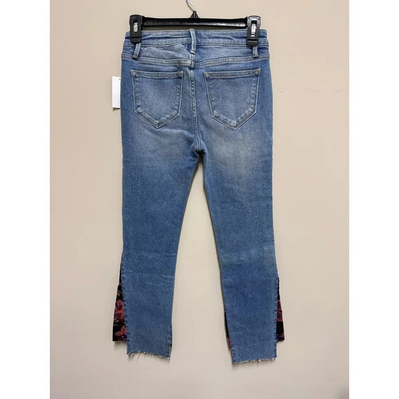 Driftwood Indie Jeans Womens Size 24x26 Floral Embroidered Crop Denim Patchwork - Picture 2 of 9